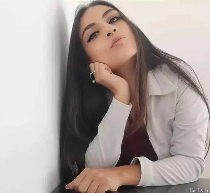 Ximena Profile image 3