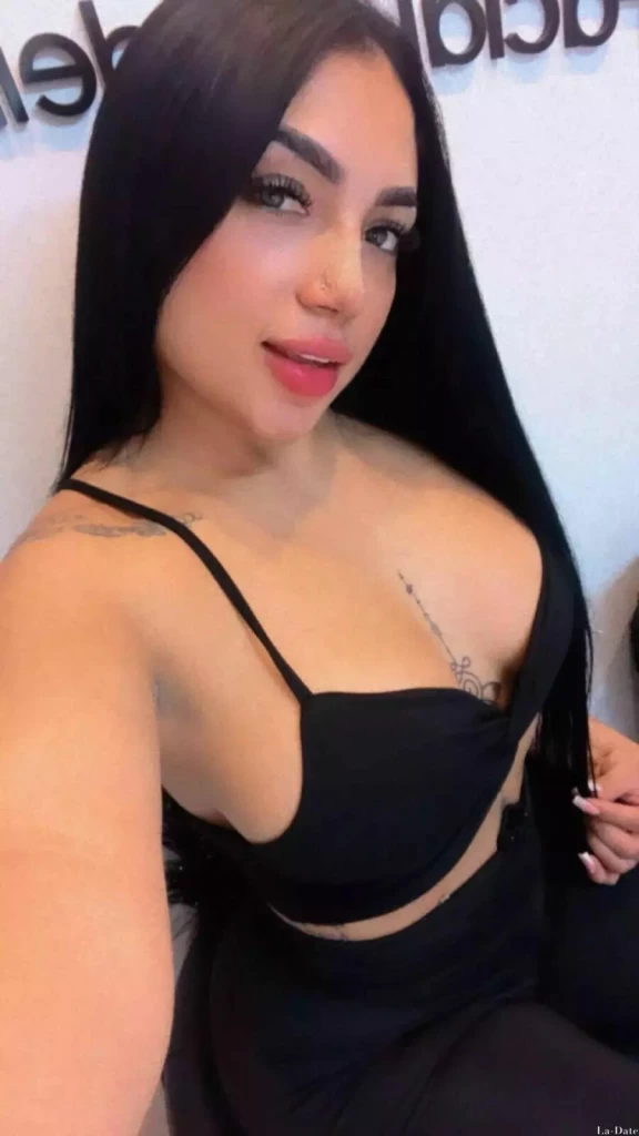 Karen Profile image 2