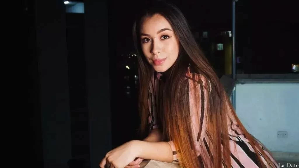 Alexandra Profile image 1