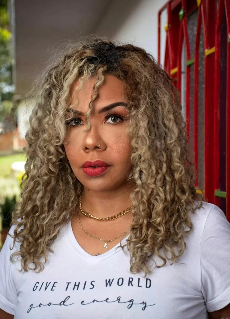 Alejandra Profile image 2