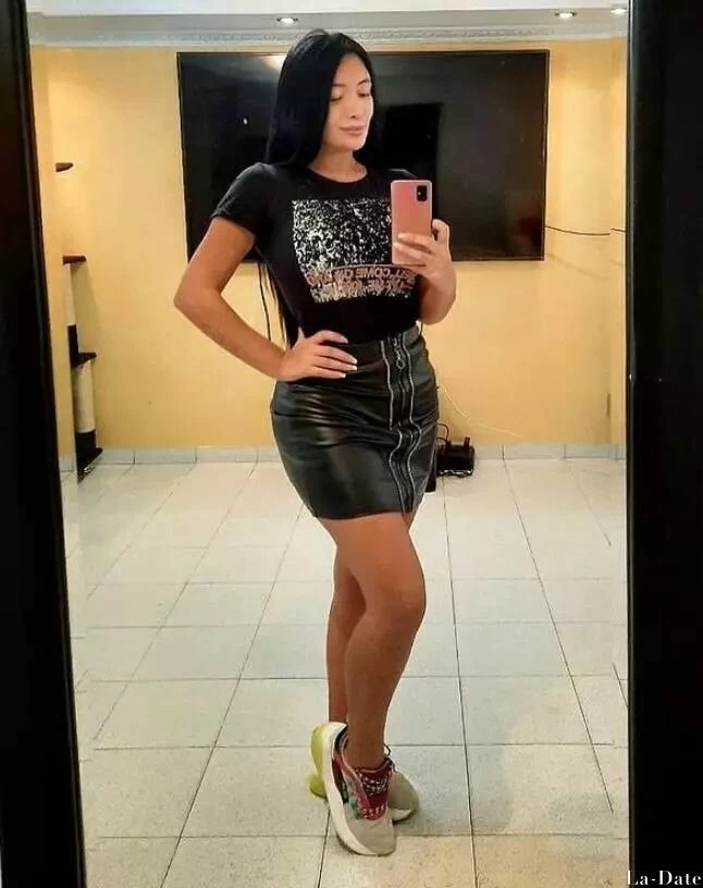 Yasmara Profile image 6