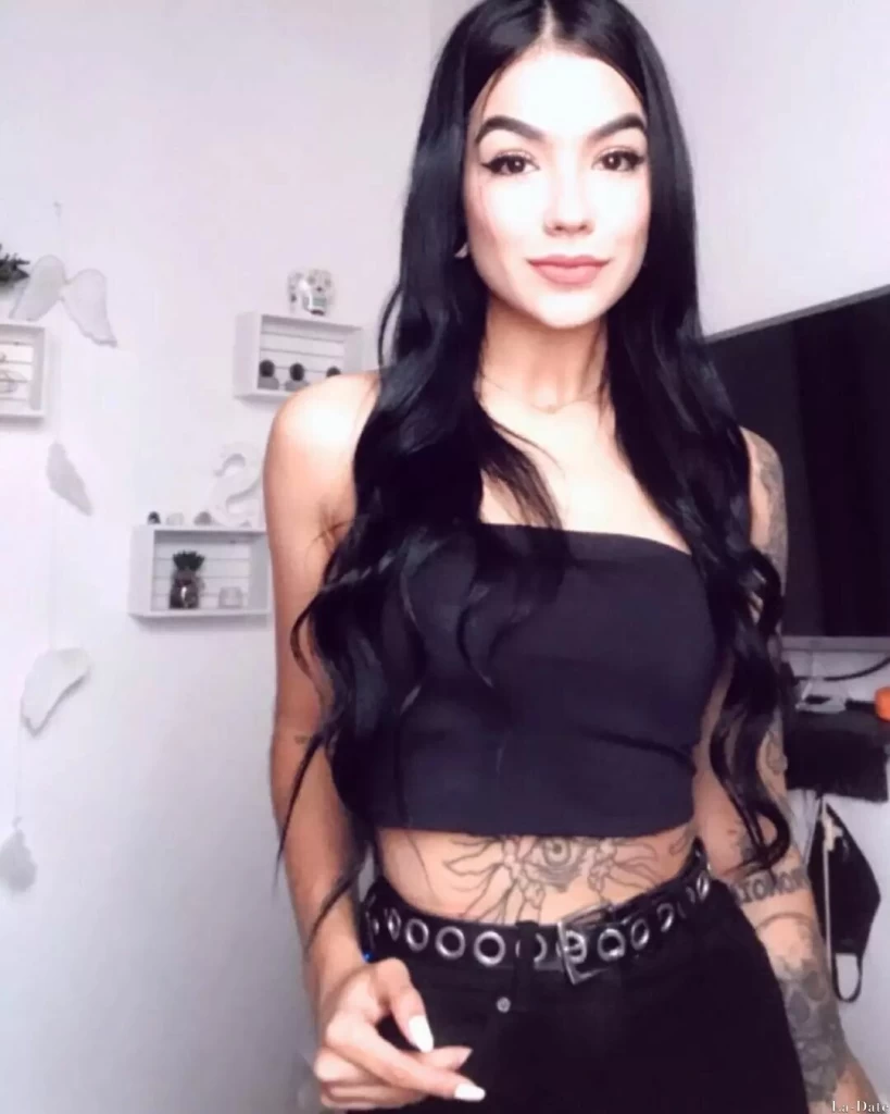 Fernanda Profile image 5