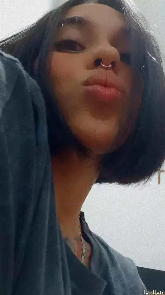 Anlly Profile image 5