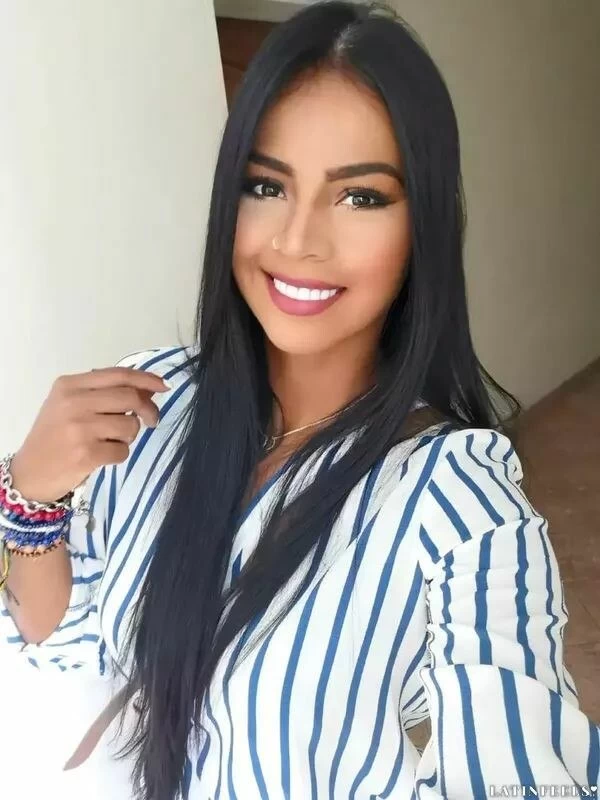 Carolina Profile image 3