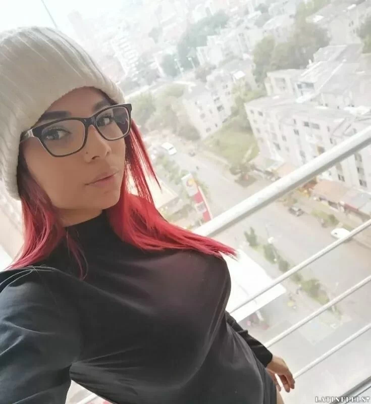 Valentina Profile image 3