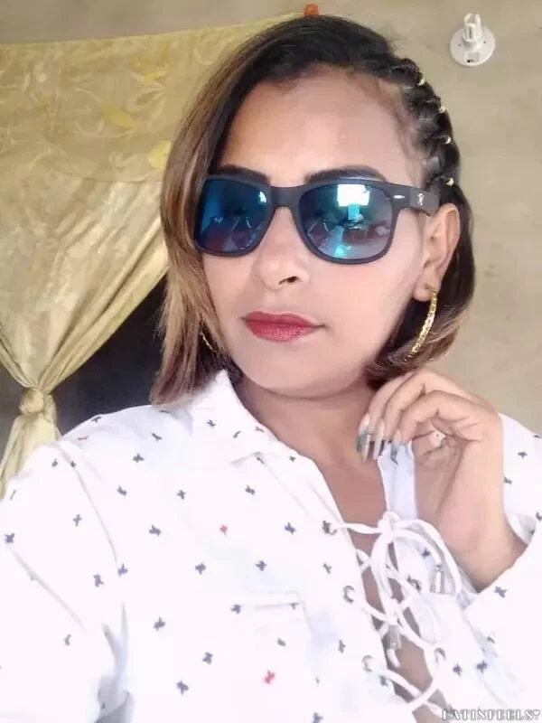Alejandra Profile image 4